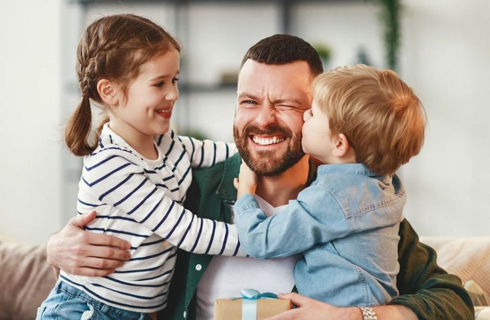 Día del Padre: cuotas sin interés y reintegros de hasta $6.000, ¿cómo aprovechar las promociones para comprar mejor?