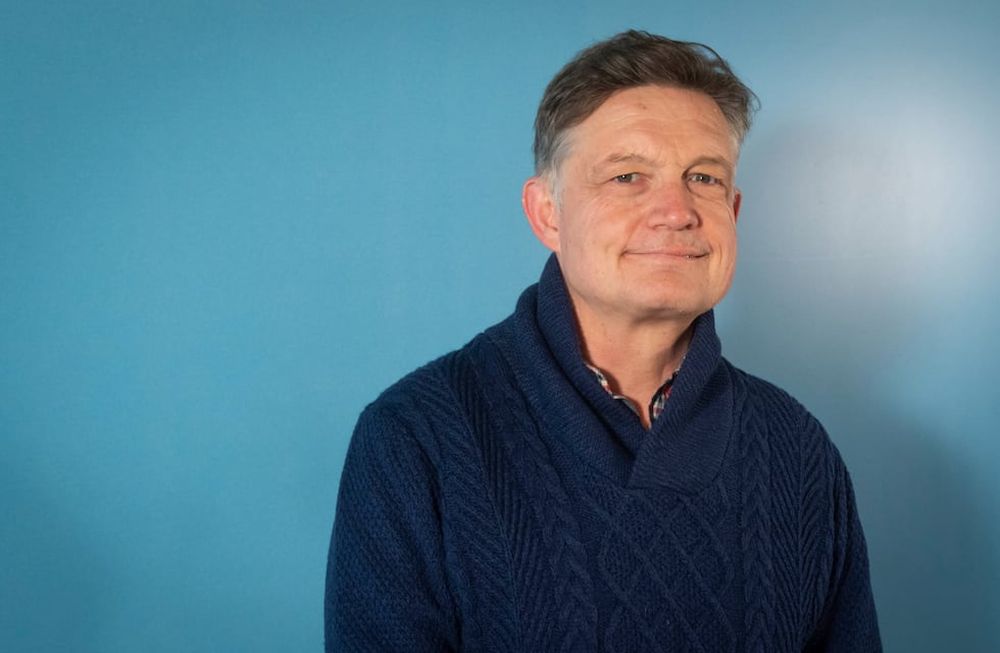 El historiador Pablo Lacoste recibió una importante distinción por su ardua investigación sobre el universo del vino. Foto: Ignacio Blanco / Los Andes