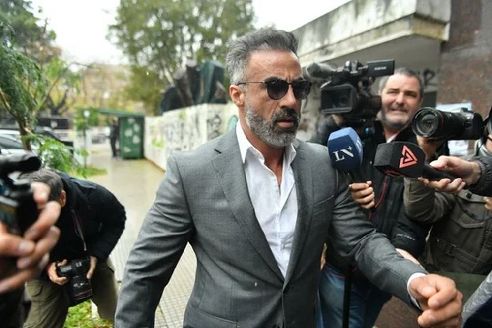 Leopoldo Luque saliendo de Tribunales. (archivo)