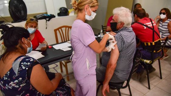 Comportamientos y creencias en torno a la vacunación y miedo al contagio de Covid-19