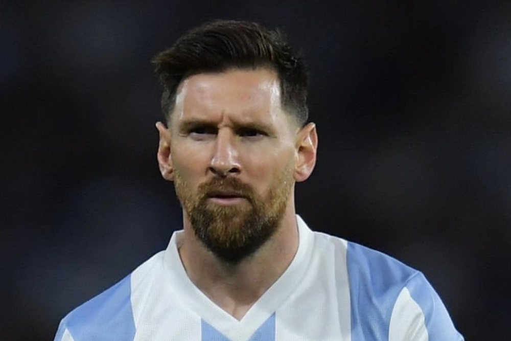 FÚTBOL. Lionel Messi será baja en la Selección Argentina por lesión. 