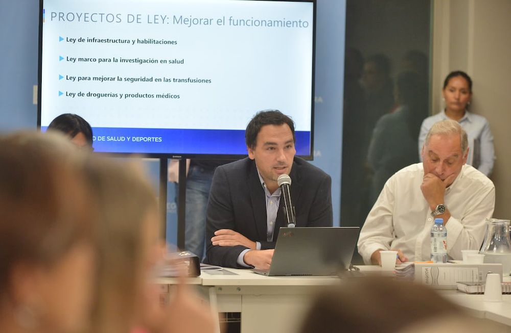 Rodolfo Montero, ministro de Salud y Deportes.