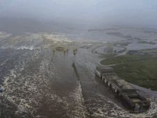 Terremoto y alerta de tsunami. Una imagen fija de un video proporcionado por el Centro Geofísico de la Academia Rusa de  Ciencias muestra una zona inundada en Severo-Kurilsk, región de Sajalín, Rusia, el 30 de julio de 2025