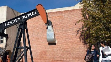 Nos roban un sueño: degradan los títulos universitarios - Por Silvia Stocco