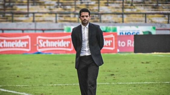 Tras seis derrotas consecutivas, el ex jugador de Boca y la Selección dejó de ser el entrenador