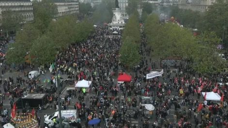 Este jueves 20 de julio miles de trabajadores ferroviarios y hospitalarios salieron a las calles a reclamar mejoras laborales.