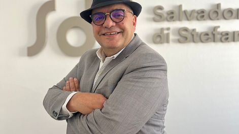 Salvador Di Stefano analizará los efectos de la dolarización en la economía argentina.