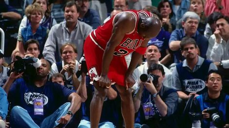 Michael Jordan jugó una final en 1997 con las zapatillas que fueron subastadas por un monto millonario.