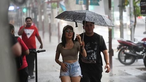 Intensas precipitaciones azotaron a Mendoza, cayó granizo en distintos puntos de la provincia. Foto: José Gutiérrez.