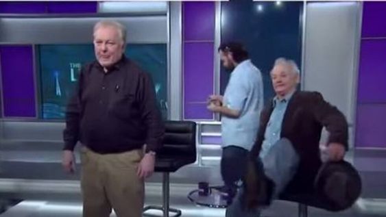 Bill Murray rodó por el piso de la borrachera en un programa de tevé