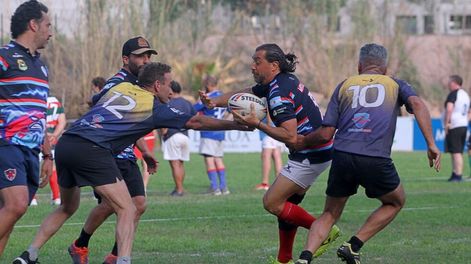 Mendoza Rugby Touch imbatible en el ProvincialEl conjunto capitaneado por Giancarlo Spinetta venció a Tacurú en la final de la Copa de Oro y obtuvo el campeonato. También festejaron Caciques y Old Rabbits. / Gentileza.
