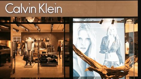 Con la apertura de importaciones, Calvin Klein y Tommy Hilfiger abrirán locales en Argentina.