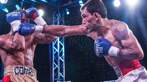 Juancito Carrasco liquidó a El Problema Combi en tres rounds.