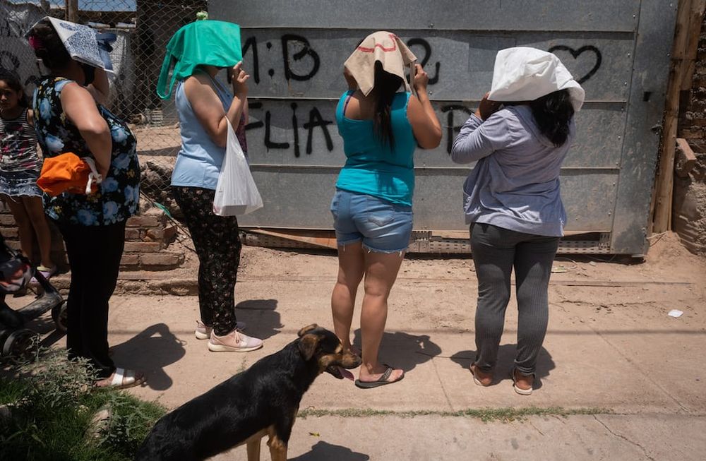 La pobreza menstrual es definida por la falta de acceso a los productos de higiene femenina, y el ausentismo escolar es una de las consecuencias más preocupantes de ella.