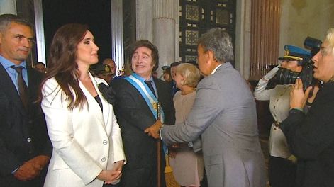 Frío saludo entre Javier Milei y Victoria Villarruel en su encuentro en el Congreso