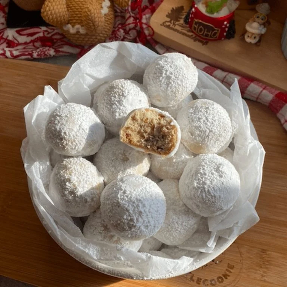 Los besos de nuez son una tremenda opción para acompañar una infusión caliente. Los besos de nuez son una tremenda opción para acompañar una infusión caliente.