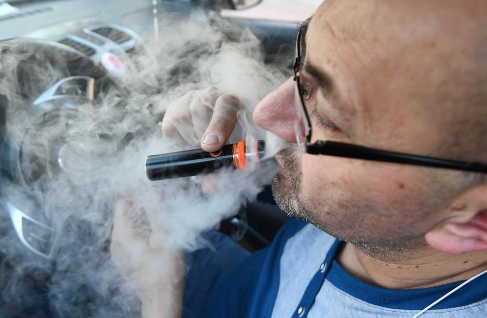 Crece el uso del “cigarrillo electrónico”