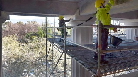 Los Andes | Por primera vez en más de 60 años, le realizan una inédita restauración al edificio del Palacio Judicial . Foto: Orlando Pelichotti / Los Andes.