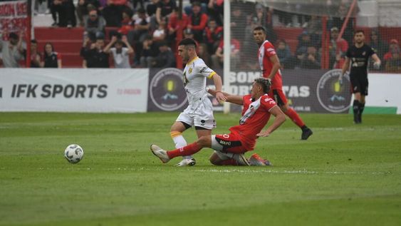 Deportivo Maipú empata sin goles con Deportivo Madryn por la fecha 31 de la Zona B de la Primera Nacional / José Gutiérrez.