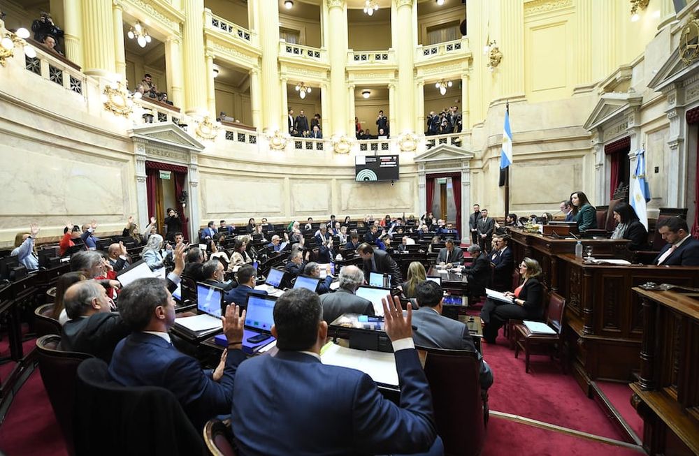 Sueldos de senadores: otra vez mala noticia