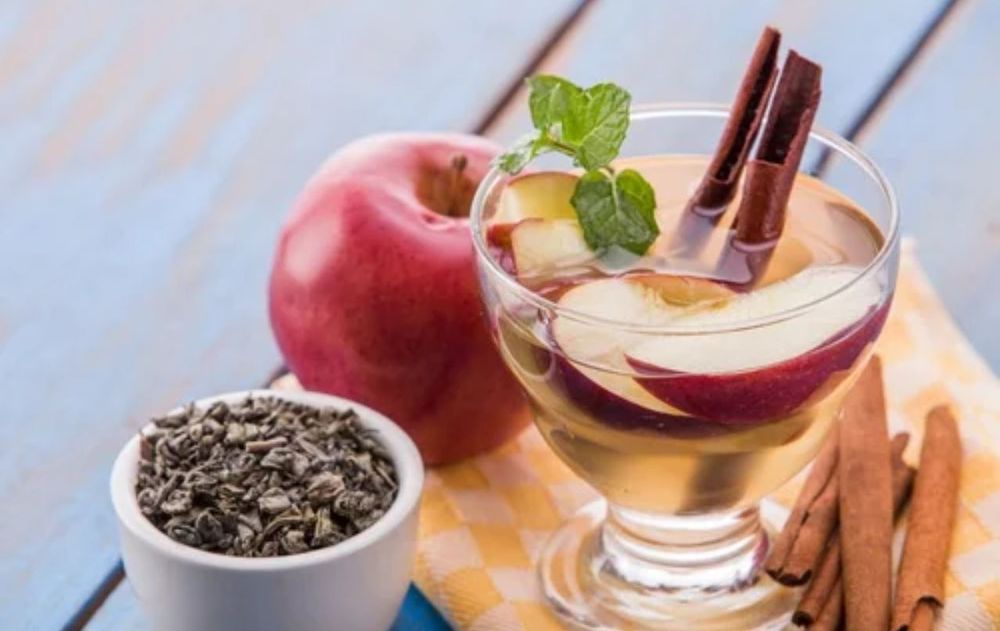 La manzana y la canela brindan un aroma cálido y reconfortante pero su propósito principal está referido al bienestar corporal.