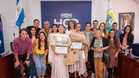 Los Andes | El Honorable Concejo Deliberante de La Paz distinguió a referentes del deporte, la cultura y la educación en una emotiva Sesión Ordinaria - Gentileza
