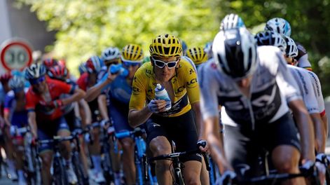 Geraint Thomas ganó en Alpe DHuez y mantuvo la malla líder en el Tour de France