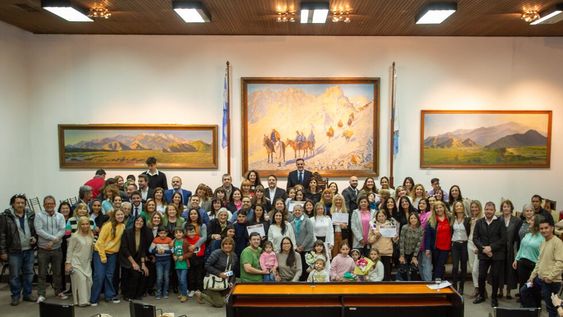Maestras y maestros fueron distinguidos por el HCD de la Ciudad