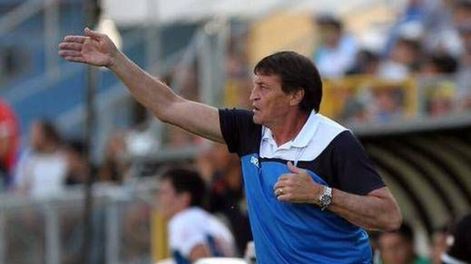 Julio César Falcioni se convirtió en el nuevo DT del Rojo de Avellaneda. / Gentileza.