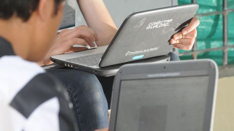 Las netbooks iban a hogares donde era  impensado comprarlas - Por Graciela Bertancud