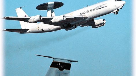 Occidente, la OTAN y la presión de Trump - Por Rosendo Fraga