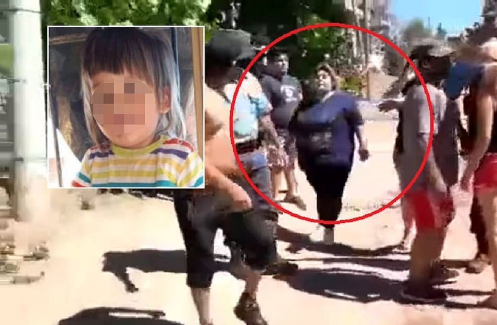 Salomón, de 2 años, fue abusado y asesinado a golpes en Neuquén. Su padrastro fue detenido. Vecinos increparon a la madre y quemaron la casa. / Gentileza: Facebook Jairo As
