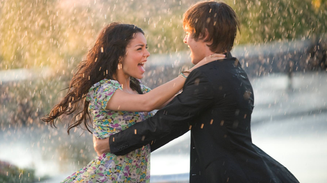 Día de los Enamorados con lluvia (HSM 3)