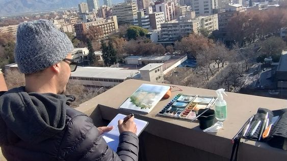 Cualquier rincón citadino es válido para contemplar, observar, dejarse movilizar y plasmar el patrimonio urbano en papel.