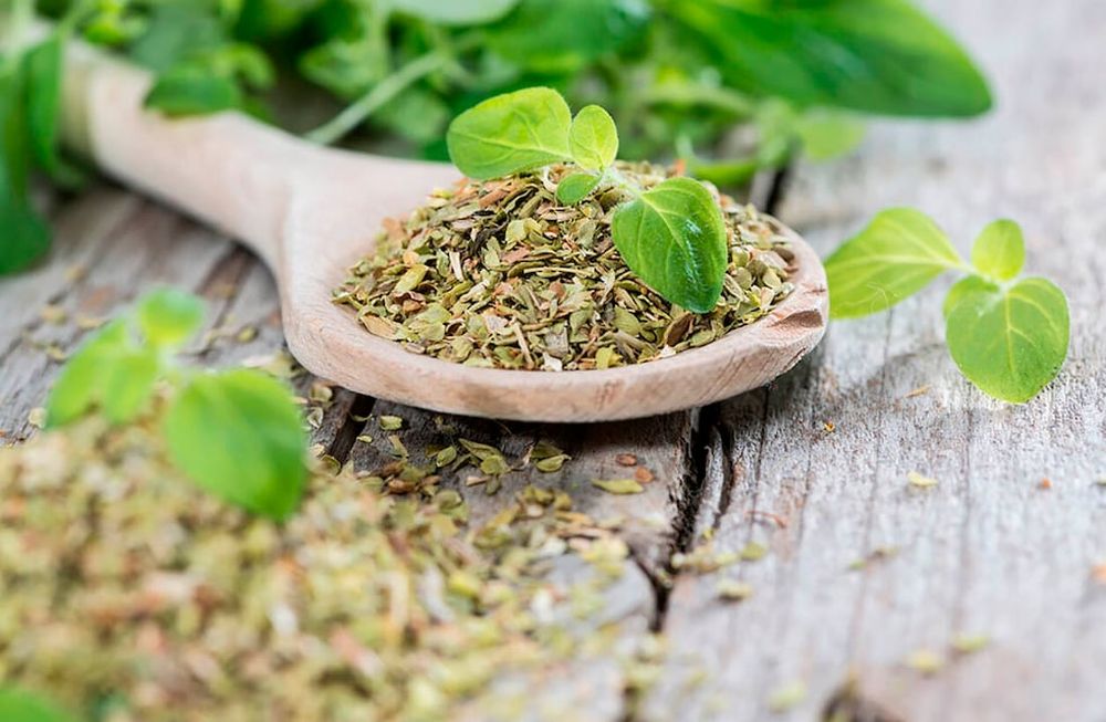 Con el apoyo del municipio y el INTA, la Red San Carlos Produce reúne a 17 empresas y productores locales. En menos de un año generaron $ 1,5 millón en ventas, y van por más.