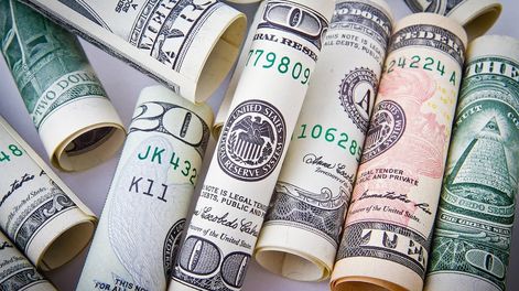 Dólares. Imagen ilustrativa. (NikolayFrolochkin/Pixabay.com)