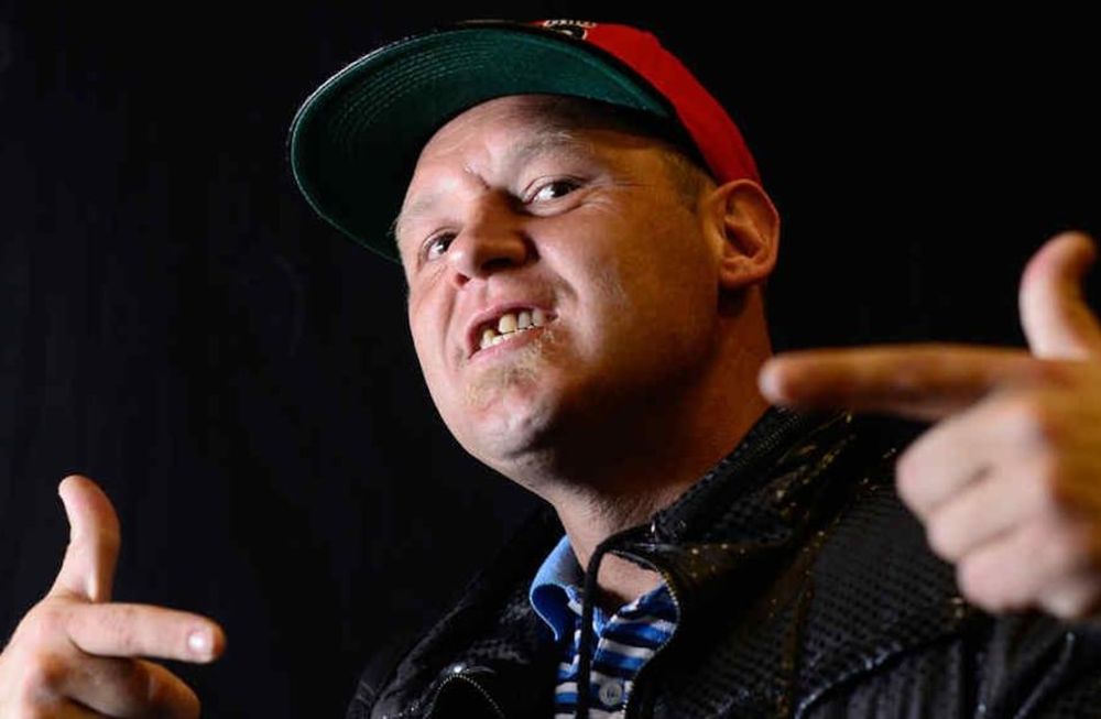 El cantante de cumbia es fanático de Racing y se presentará con su banda en la previa de la final de la Copa Sudamericana. Imagen de archivo. (Gentileza Clarín)