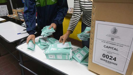 La participación en las elecciones fue dayendo de forma paulatina desde 1983 hasta este año, cuando se registró la cifra más baja en 40 años.Foto: José Gutierrez / Los Andes