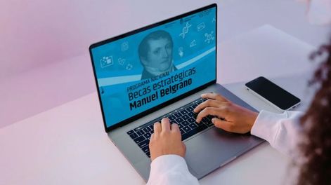 Los beneficiarios de las Becas Manuel Belgrano deberán completar la renovación en línea antes del 11 de abril para seguir recibiendo el beneficio.