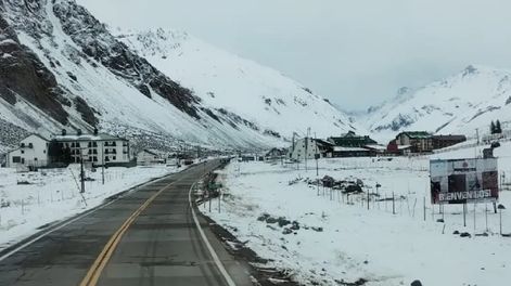 Nevadas en Alta Montaña: paso Cristo Redentor cerrado (Prensa Gendarmería)