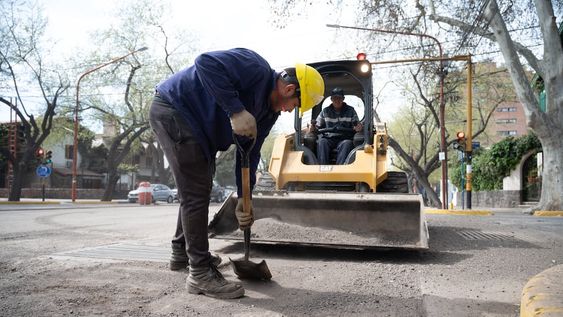 Atención automovilistas: en Ciudad, se cierra el cruce de Belgrano y Emilio Civit por obras
