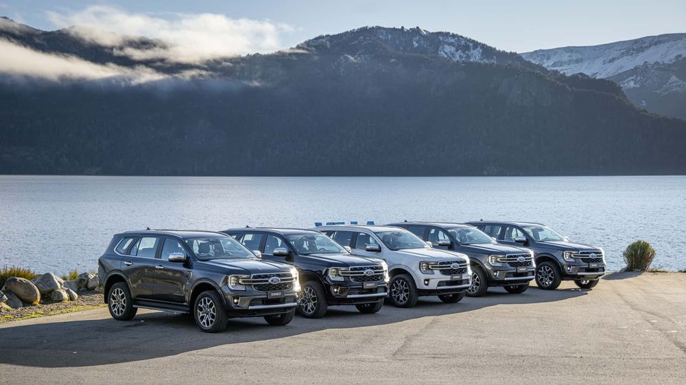 Ford Everest 2025.
