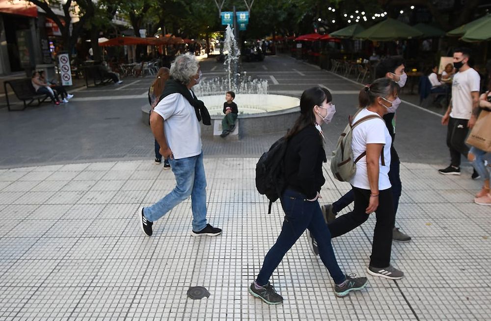 La provincia se encuentra lejos de presentar una situación óptima pero en las últimas dos semanas ha mostrado mejoras en algunos datos epidemiológicos, Foto: José Gutierrez/ Los Andes