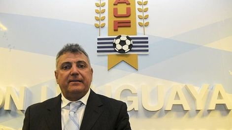 Repentina renuncia del presidente de la Asociación Uruguaya de Fútbol