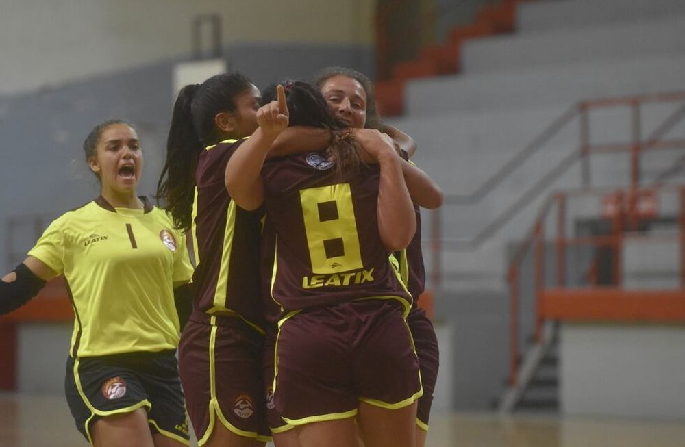 Futsal: arrasadoras en el Campeonato Argentino femenino de Selecciones