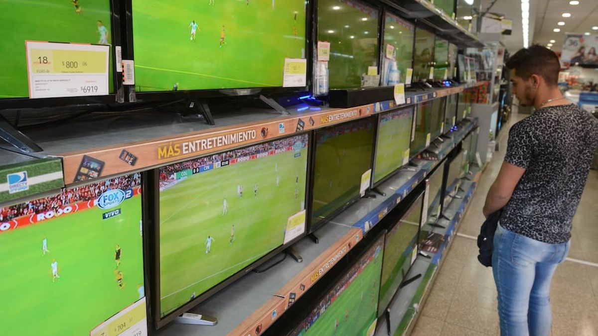 Supermercados lanzan liquidación de televisores previo al Mundial 2026: hasta 42% de descuento