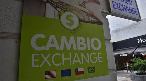 El precio del dólar en las casas de cambio de la provincia promedia los $ 207.