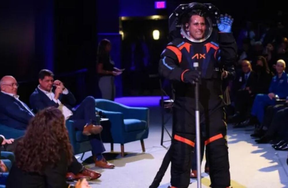 El traje debió cumplir con una serie de requisitos estrictos de seguridad, calefacción y refrigeración, movilidad y resistencia al polvo. Foto: Gentileza