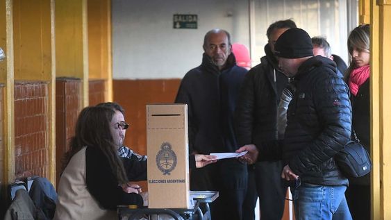 Elecciones PASO presidenciales 2023 en la provincia de Mendoza, en la escuela Leandro Alem de Guaymallén, la mañana comenzó con tranquilidad. Foto: José Gutierrez / Los Andes