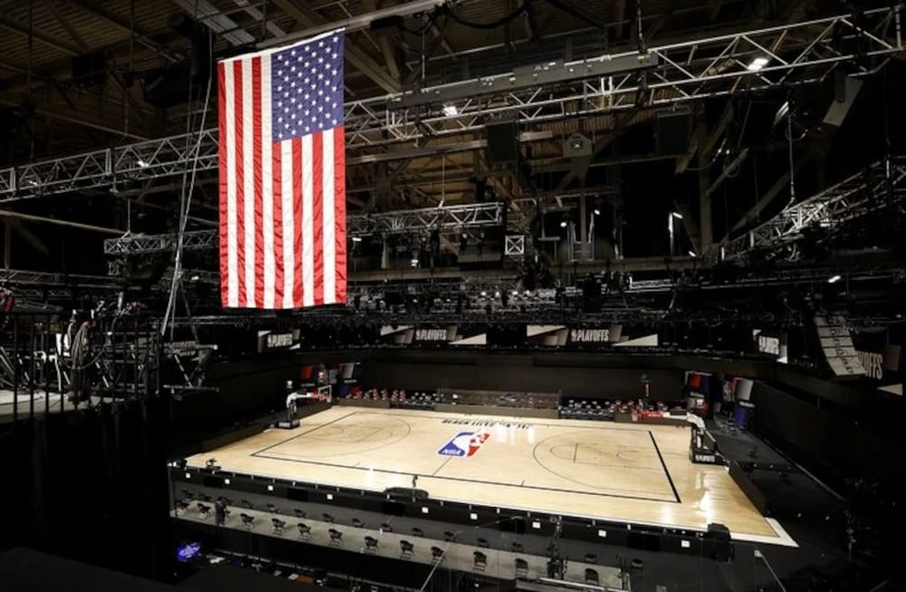 Tanto los jugadores como los representantes de los equipos y los dirigentes decidieron seguir con el desarrollo de la fase final del torneo. / Gentileza.